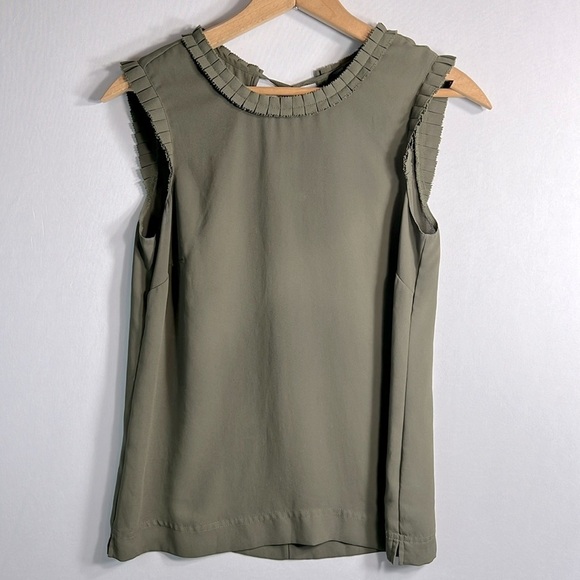 J. Crew Olive Ruffle Crew Neck Sleeveless Tie Back Blouse size 00 - Picture 1 of 6